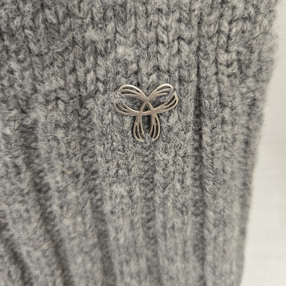 TNA Classic Knit Zip up sweater - Picture 2 of 12